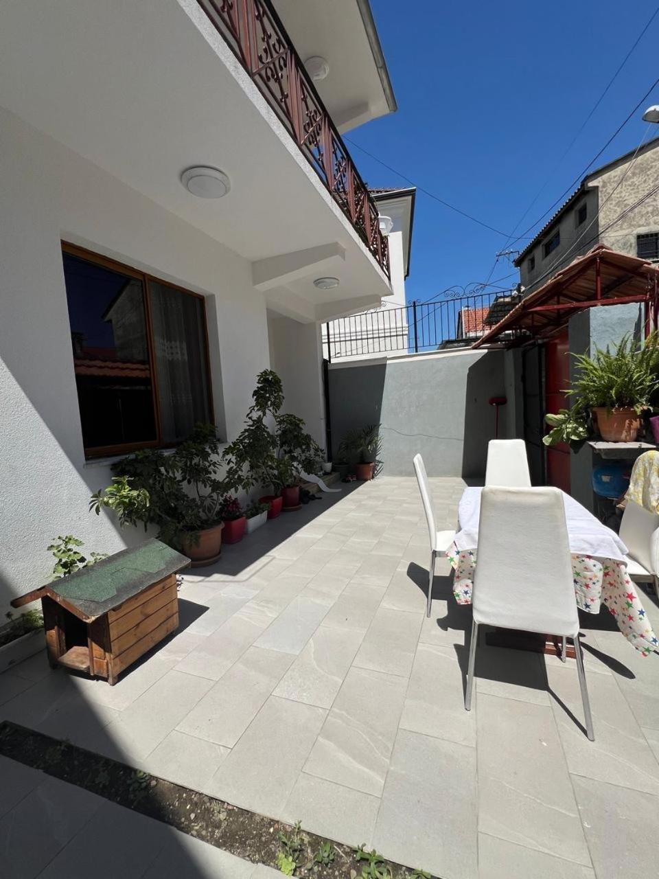 David Guesthouse Shkodër Eksteriør bilde