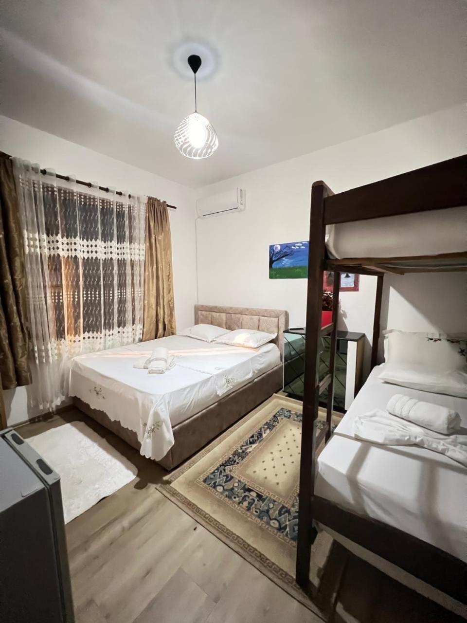 David Guesthouse Shkodër Eksteriør bilde